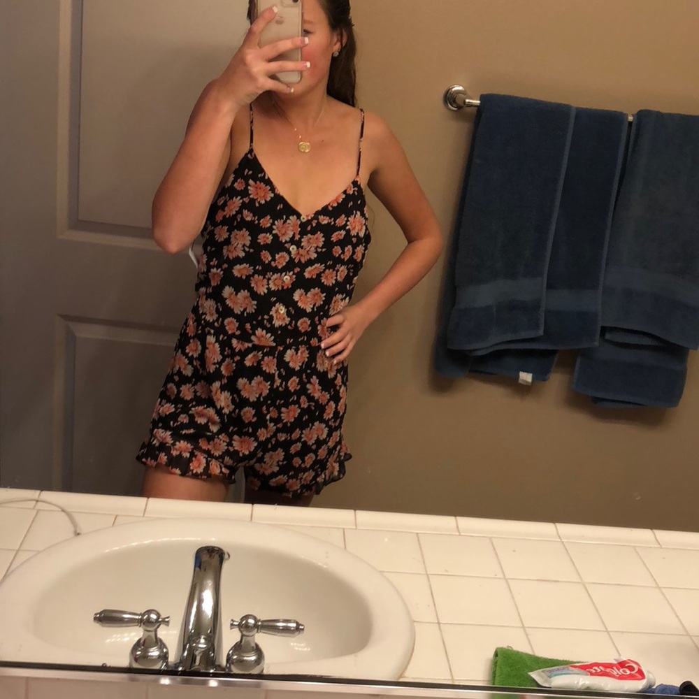 Honey punch Floral romper
